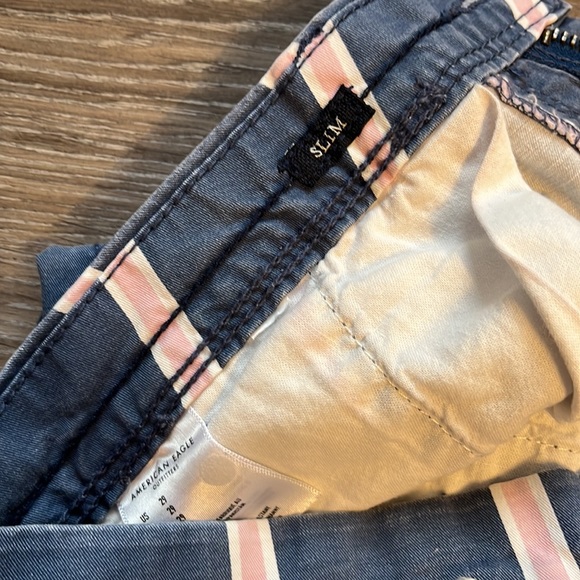 American Eagle Shorts - Picture 3 of 3